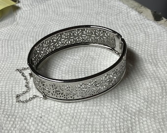 Vintage Silver Plated, Filigree, Hinged Bangle Bracelet with Safety Chain
