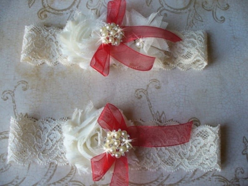 Red Wedding Garter Belts Wedding Accessories Keepsake Garter w Toss Bridal Lingerie Red Bridal Garter Vintage Style Wedding Garter Set