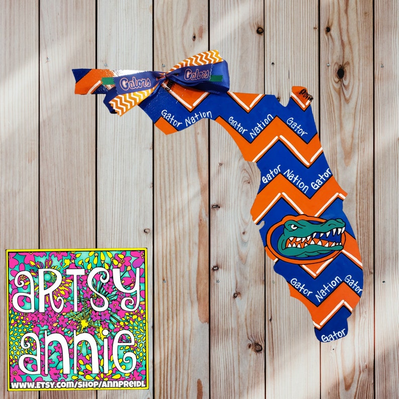 Football Door Hanger Chevron Wall Decor Front Door Decor University of Florida Florida Gators Wooden Sign Home Decor Gator Nation