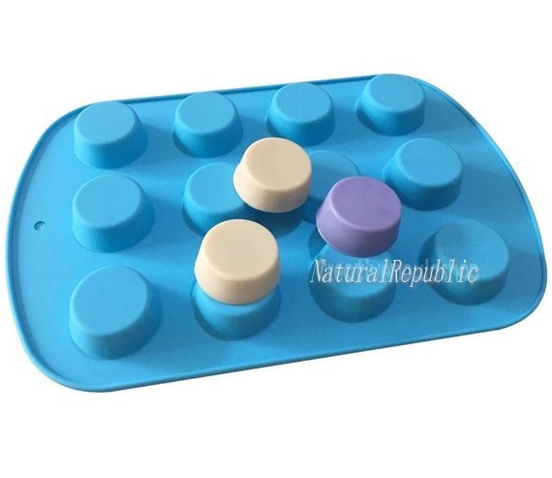 Cake Mold 6-Happiness Flower Soap Flexible Silicone Mould For Candy Chocolate