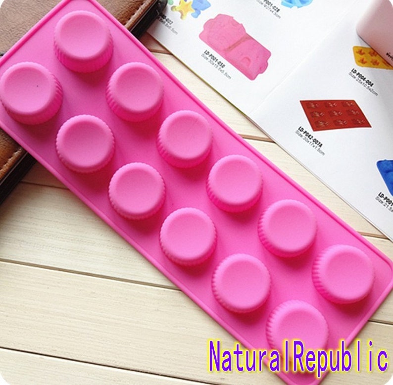 12-Egg Tart Cake Mold Cookie Mould Flexible Silicone Soap Mold Chocolate Mould