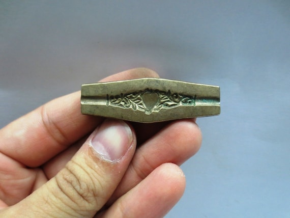 Vintage Indian Brass Bronze Jewelry Making tool Mould Stamp Dye Wax Seal ring design Heart imprint Pattern