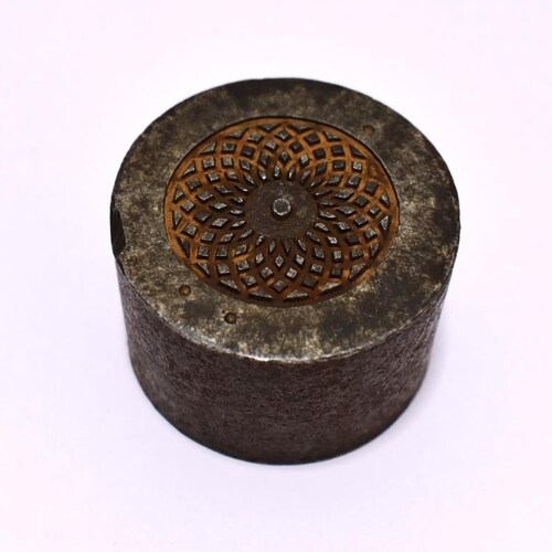 Vintage Indian Iron Jewelry Making tool Mould Stamp Dye Wax Seal outlet traditional imprint Round Mandala design Pattern Large