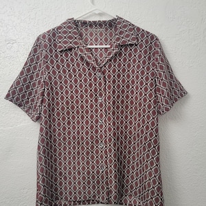 S Vintage Geometric Pattern Button Down