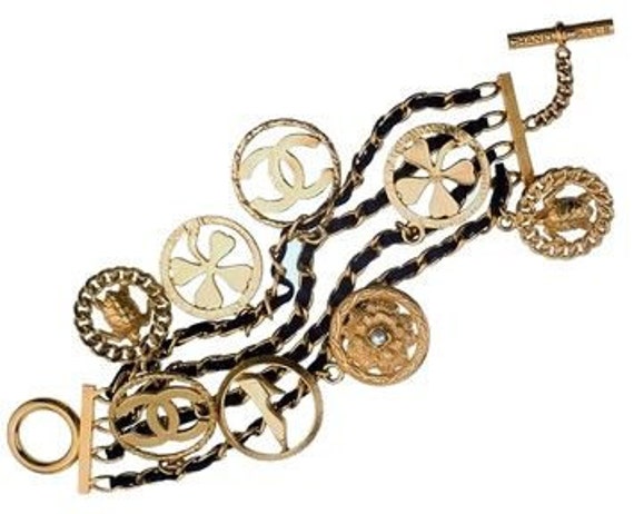 Chanel Pre-owned 1995 Icon Charms leather-and-chain Bracelet - Gold