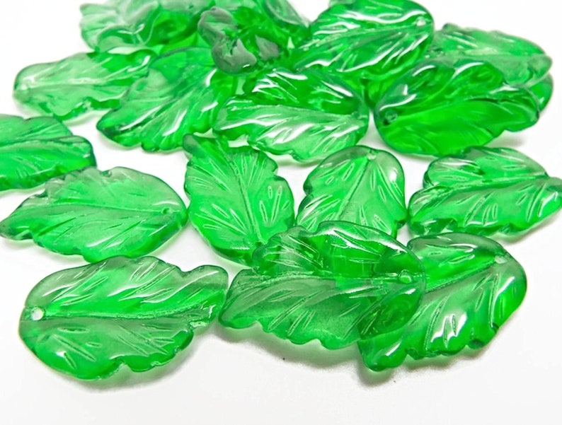 20 Glass Leaf Beads Dark Green 29x17mm Transparent Beads Etsy