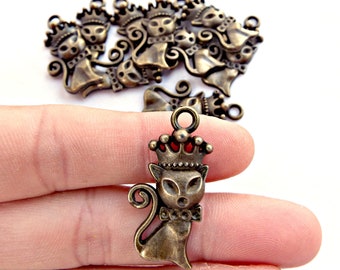 20 Bronze Cat in Crown Charms for Pet Jewellery, Bronze Tone 30x20mm Small Pendants, UK Shop