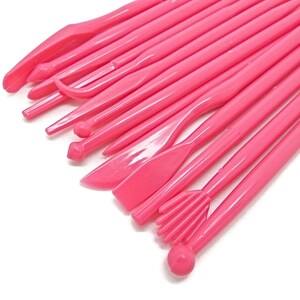 Juego de herramientas para modelar arcilla polimérica, 14 piezas, para modelar arcilla y fondant, herramientas de plástico, decoración de pasteles, color rosa. imagen 2