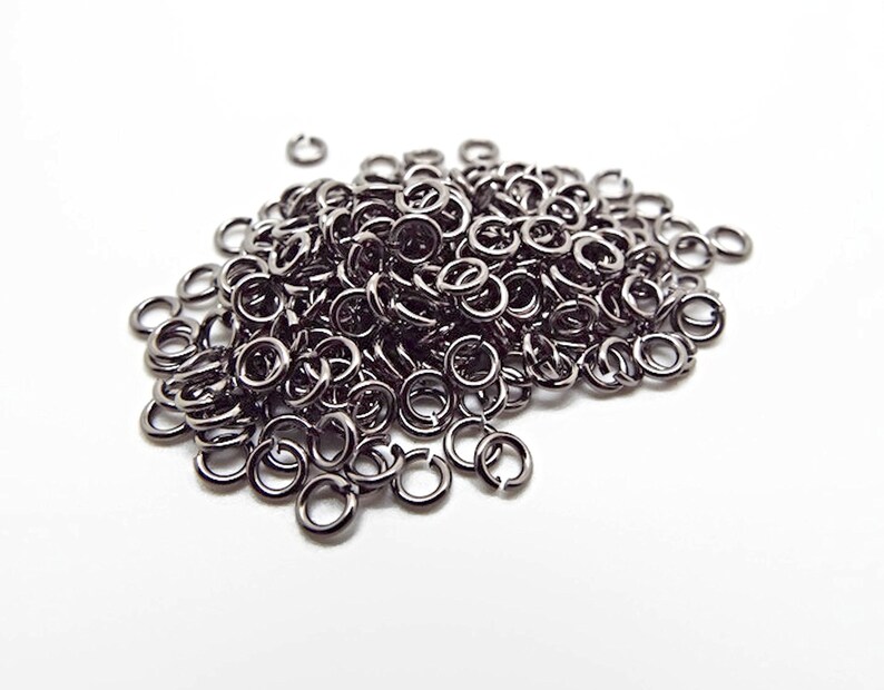 4mm Jump Rings, 5 Colors, Pack of 200, Silver Jump Rings, Gold Jump Rings, Jewelry Findings, Supplies, Brass Jump Rings, UK Shop Gunmetal