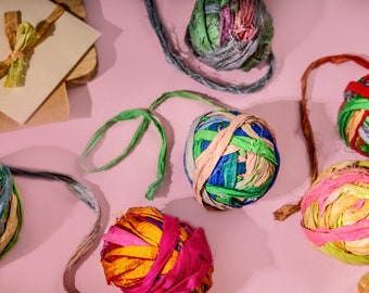 Sari silk ribbon, Multicolor Ribbon, Raw edge ribbon, Recycled Sari Silk, Gift Wrapping Ribbon, Bouquet Ribbon, Weaving art yarn, torn sari