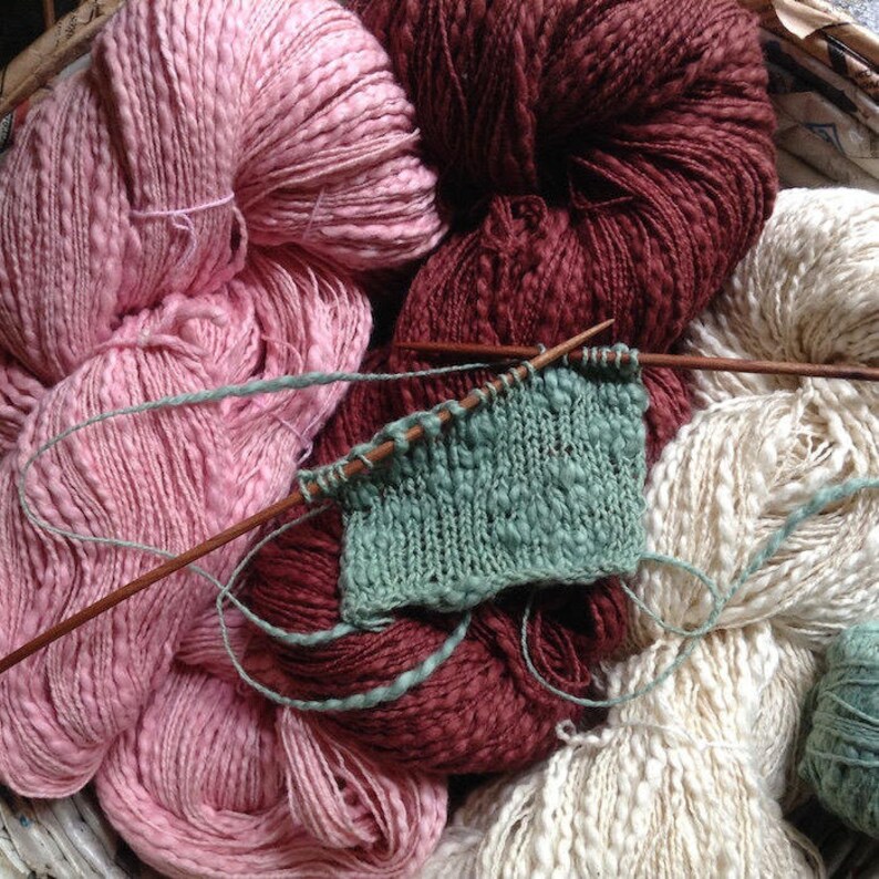 Carnation 35 Novelty Yarn 100/% Cotton Slub Yarn Thread Thick /'n Thin Organic Slub Cotton Yarn