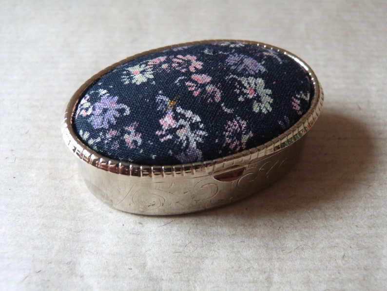 Pretty fabric topped Pill Box