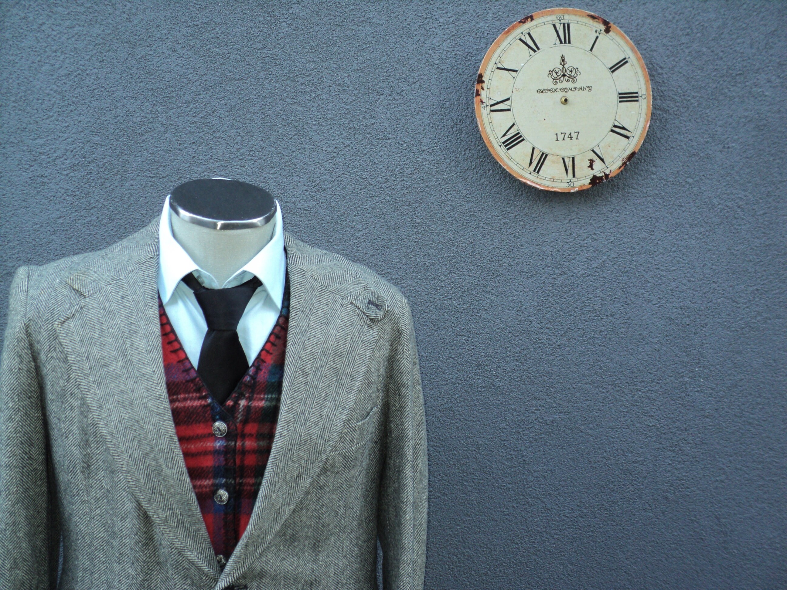 1970s Herringbone Tweed Jacket: Mens Vintage Sport Coat, Size 40