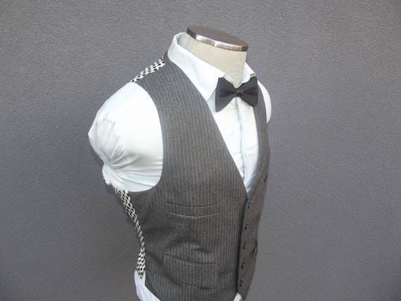 1970s Gray Pinstripe Vest / Wool Waistcoat Size 42
