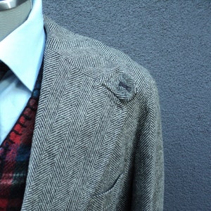 1970s Herringbone Tweed Jacket with Throat Latch, 70s Vintage Mens Tweed Sport Coat with Wide Lapel, Size 40 Tall 40 Long, Made in USA VTG