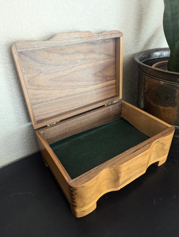 Vintage Inlaid Wooden Jewelry Box with Dovetail J… - image 5