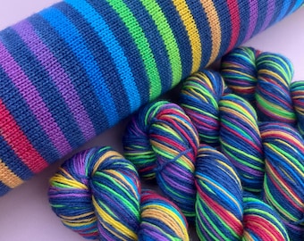 SELF-STRIPING ! - Navy Rainbow