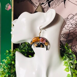 Resin Floral Earrings, Flower Earrings, Spring Earrings, Colorful Earrings, Floral Jewelry, Flower Jewelry, Dried Flowers, Witch Earrings image 5