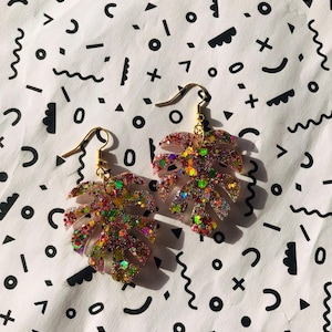 Handmade Monstera Earrings – Tropical Leaf Jewelry for Plant Lovers