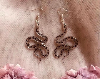 Leopardprint Snake Earrings, Serpent Earrings, Witchy Earrings, Statement Earrings, Dangle Earrings, Snake Jewelry, Patterned Snakes