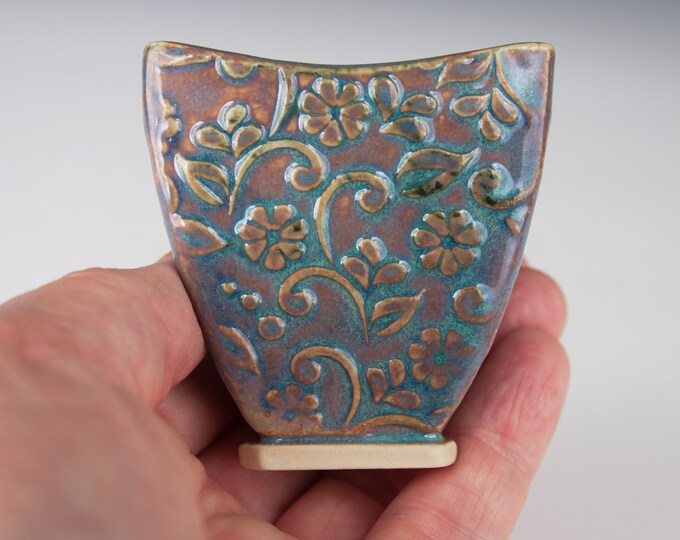 Three Sided Air Plant Holder, Slab Built, Seafoam Green Glaze With