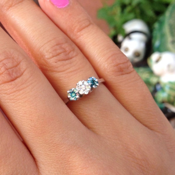 14K wit goud blauw en wit Diamond Ring
