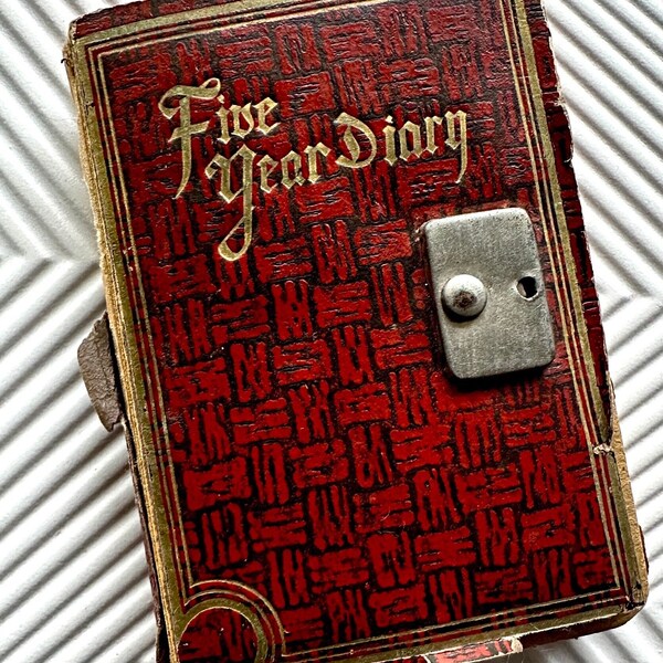 VINTAGE DAILY DIARY 1939-1943