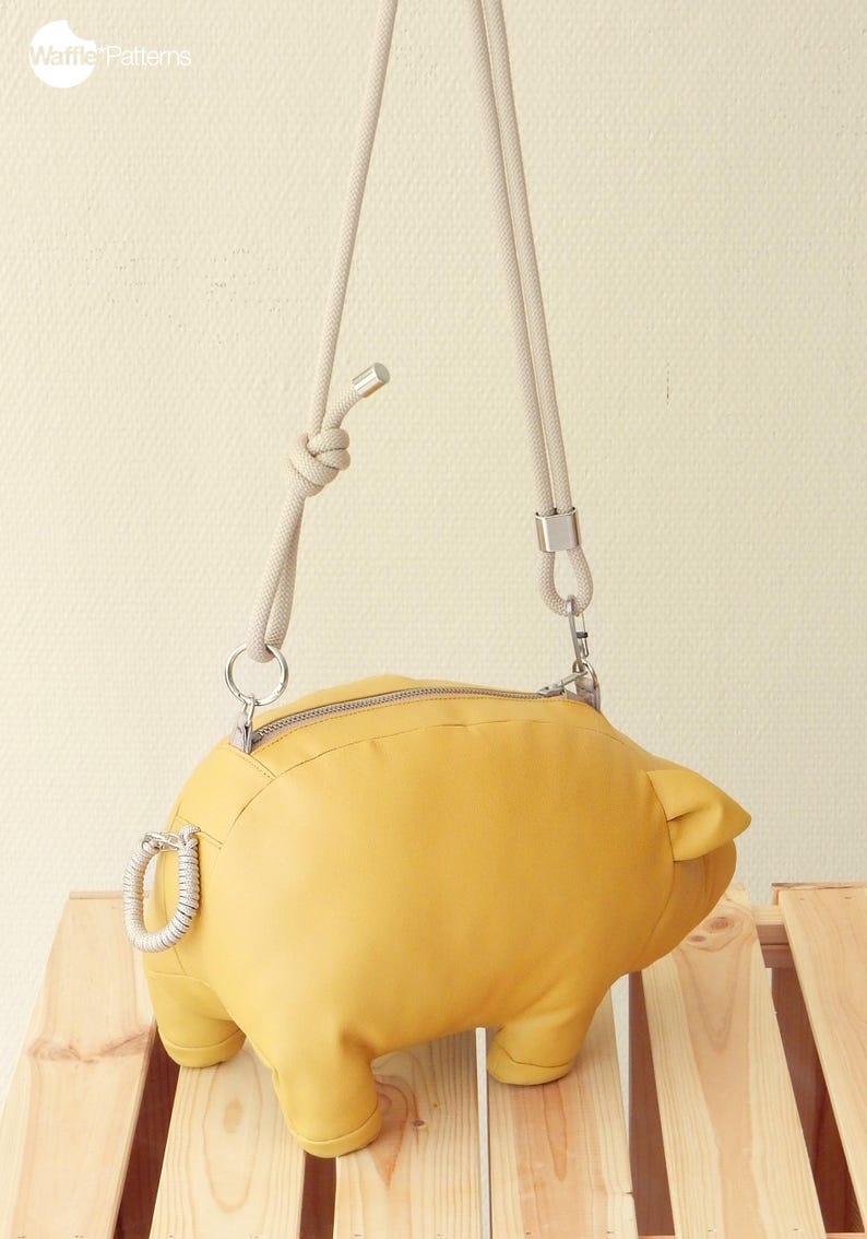 Waffle Patterns pdf sewing patterns / Biggetje, Piggy bank, Novelty bag, Accessory bag, statement bag, animal shaped bag, plushie bag, digital download