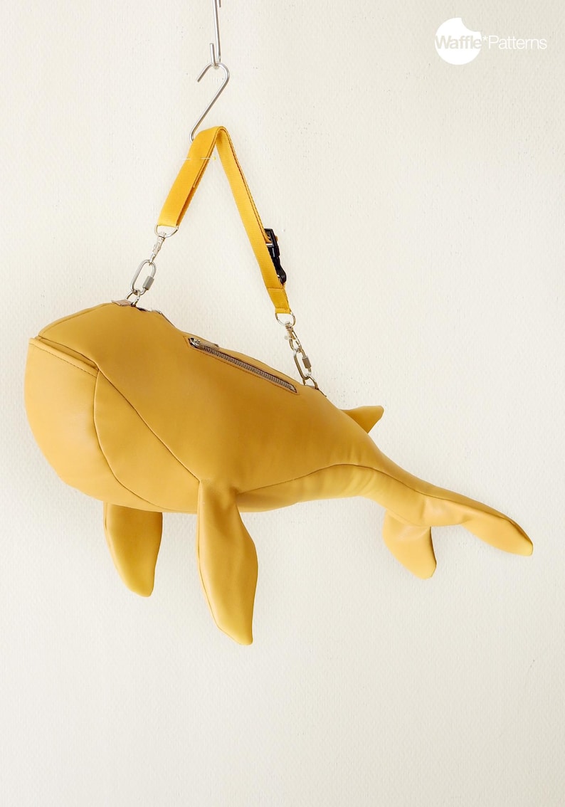 Waffle Patterns pdf digital sewing patterns / Walvis, whale, Accessory bag, novelty bag, animal shaped bag, plushie bag