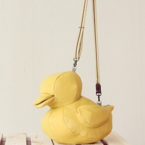 Waffle Patterns pdf sewing patterns / Eendje, rubber duck, Novelty bag, Accessory bag, statement bag, animal shaped bag, plushie bag, digital download