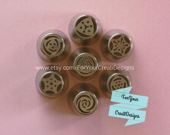Big Frosting Tips 7 pieces set, 7 different flowers designs.