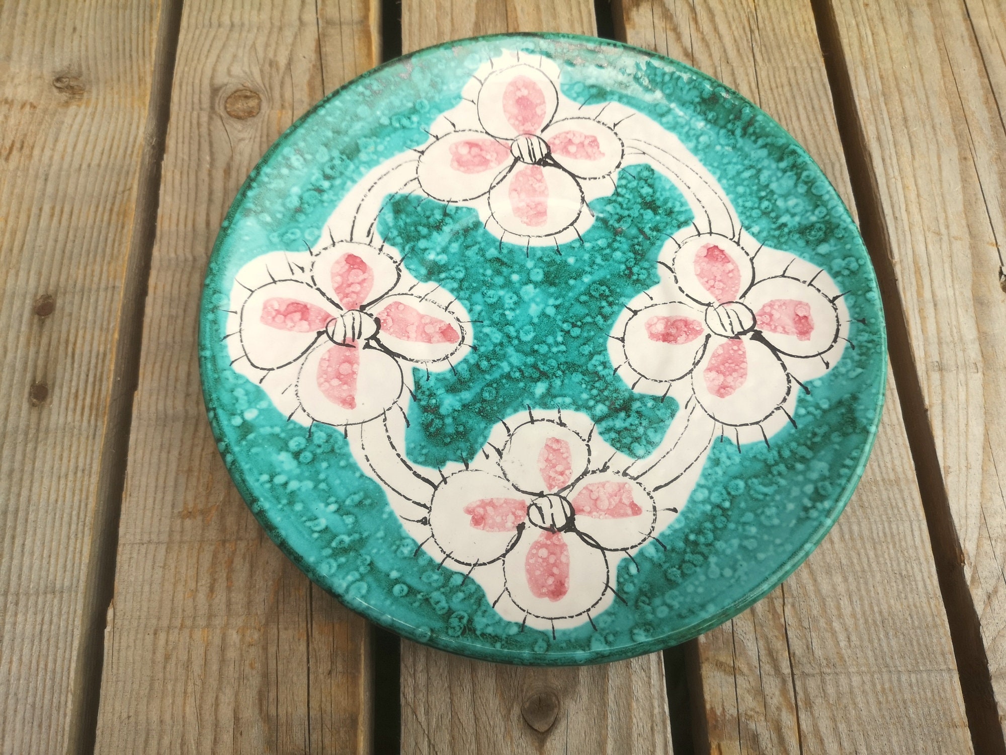 Assiette Décorative Fleurs Roses sur Fond Vert Signée Italy