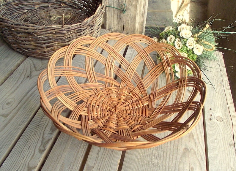 Wicker Fruit Basket Vintage Woven Basket Table Centerpiece Etsy