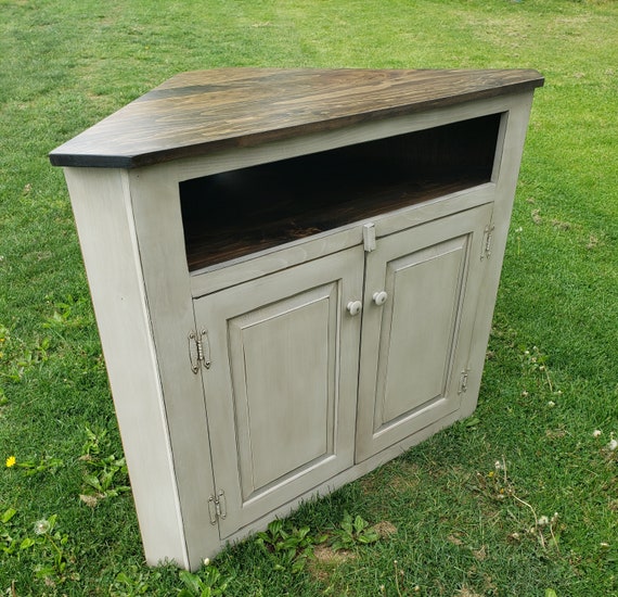 Rustic 2024 corner unit