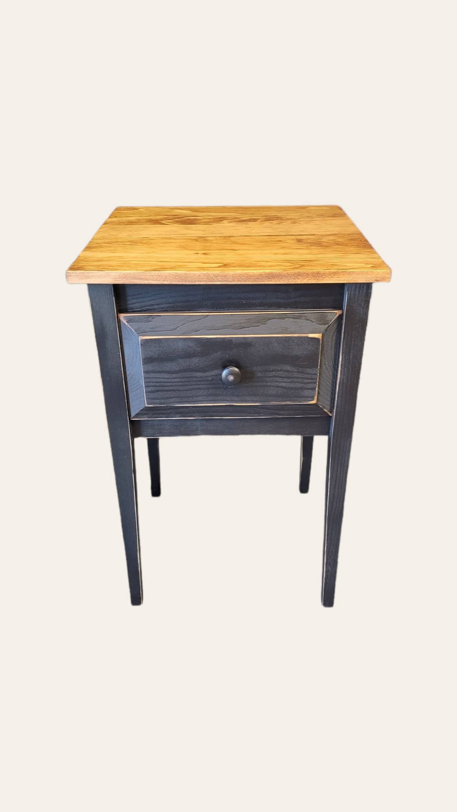 Rustic End Table / Primitive End Tables / Farmhouse Table Etsy