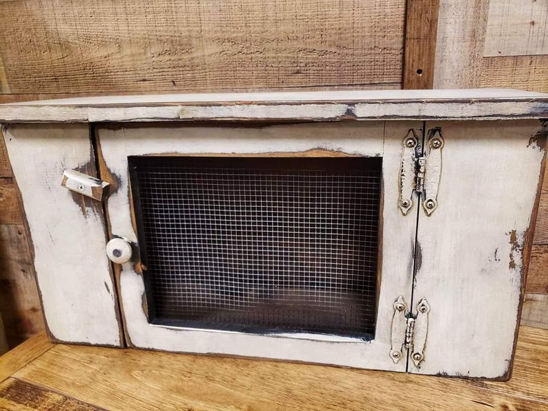 Primitive Style Shadow Box Chicken Wire Box Screen Door Etsy