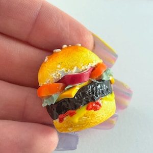 Cheeseburger Magnet