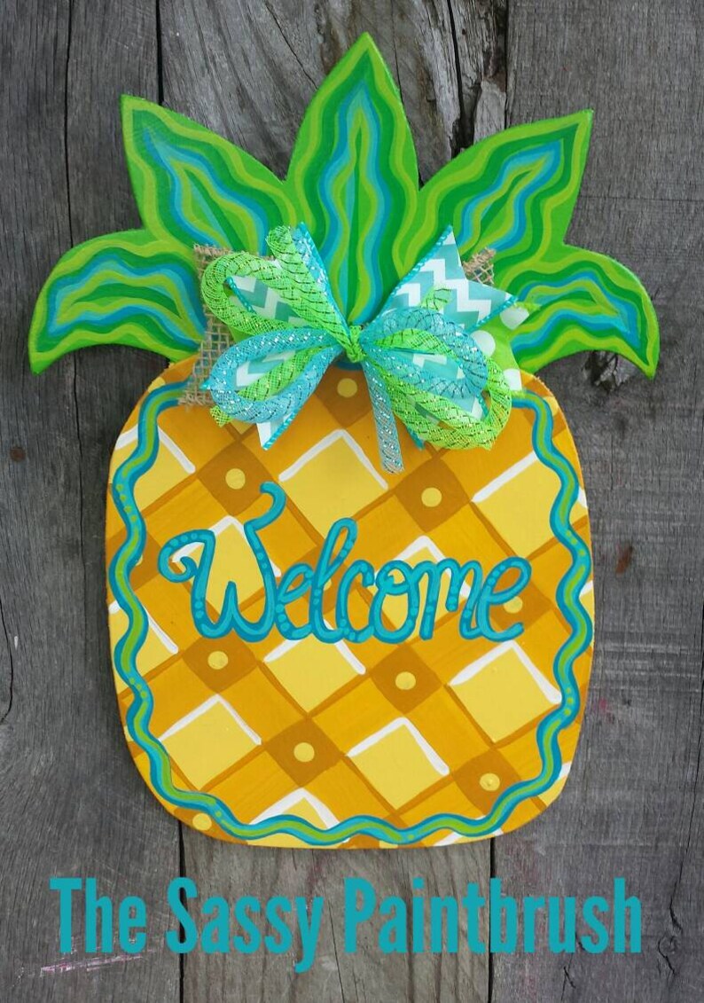 Pineapple door hanger family sign welcome sign hey y/'all sign