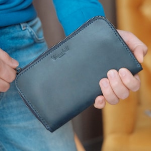 Cartera con cremallera larga de cuero azul marino hecha a mano, billetera clutch, organizador de viajes de cuero, billetera de viaje, embrague con cremallera, billetera hombre, billetera mujer, bolso