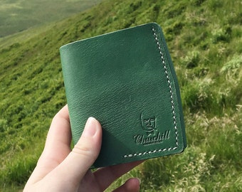 Handmade Leather green Bi-fold wallet "Essential 2"