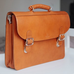 Handmade Tan Leather Briefcase, Leather Briefcase, Messenger men bag, Travel messenger bag, Business Briefcase, Gift men bag, office bag