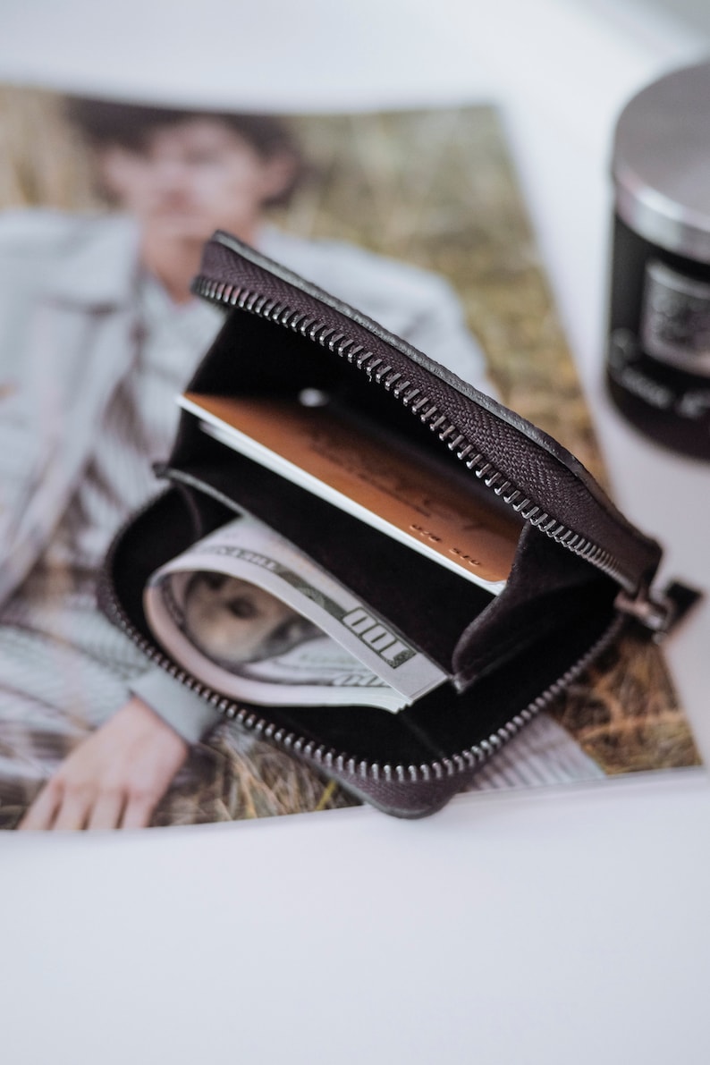 Black leather zip wallet Handmade, Minimalist Zipper Wallet, card zip wallet, Small leather wallet, simple leather wallet, compact wallet image 3