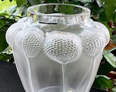 Lalique French Crystal Bali Vase Mint signed Authentic and Corgeous