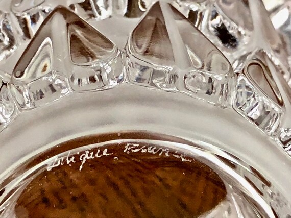 Lalique Feuilles Art Deco Vase Clear Frosted Crystal Trumpet Shaped Vase Mint - 