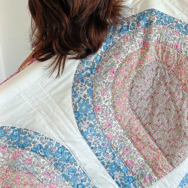 Quilt - Patchwork quilt - couverture patchwork - rainwow - literie - tissus liberty - couverture bébé - baby shower - patchwork- Couvre-lit