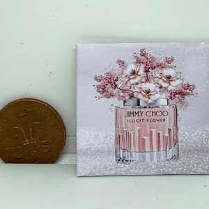 Accesorio para casa de muñecas en miniatura hecho a mano, estilo lienzo, cuadro artístico de pared, botella de perfume con flores rosas