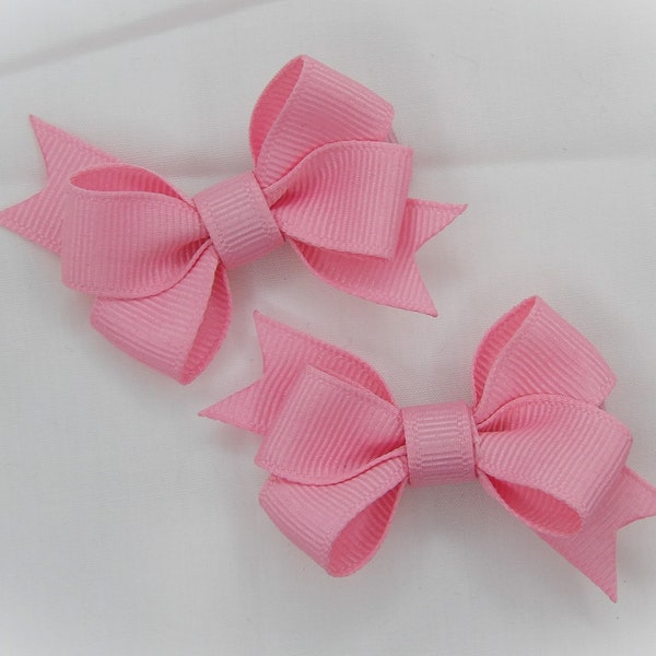 Pink Pinwheel Bow, Tiny Pink Bow, Pink Baby Bow, 2 inch Bow, Pink Infant Bow, No Slip Bow, Pink Easter Bow, Pink Hair Bow, Small Pink Bow