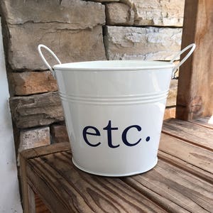 DESK storage bucket