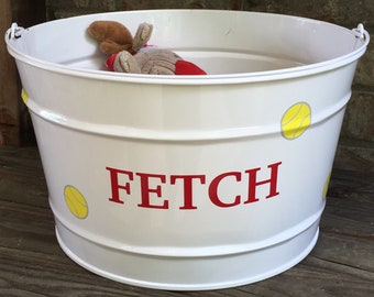 DOG TOYS FETCH - 16 quart bucket