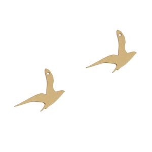 Ruwe Brass vogel charme, 2 stk, messing vogel hanger, Bird ketting charme, kleine vogel hanger, vliegende vogel charme, Lasergesneden hanger, Bird Jewelry vogel